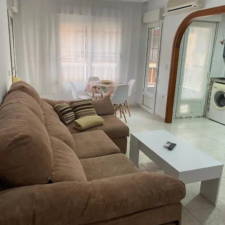 Homely Mar 1 Apartment Torrevieja